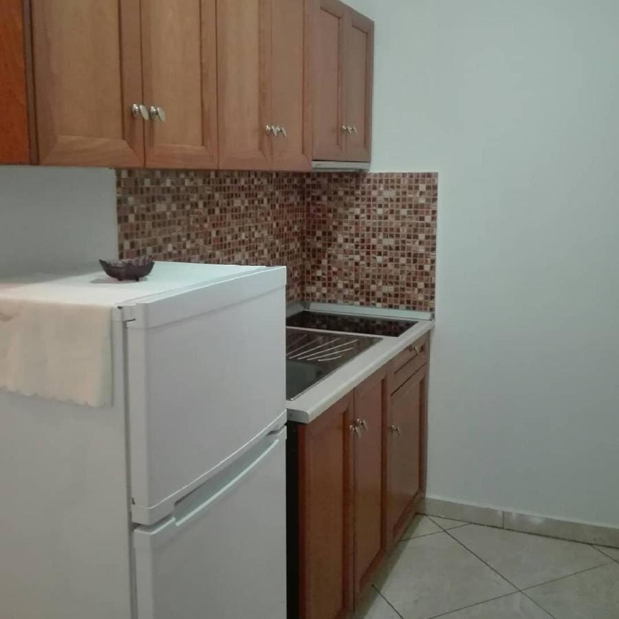 Balkan House โปตอส ภายนอก รูปภาพ